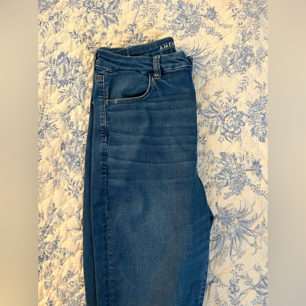 American eagle jean